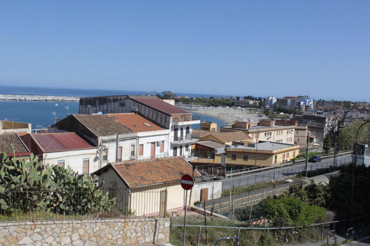 Bed & Breakfast Lighea Giardini Naxos Eksteriør billede