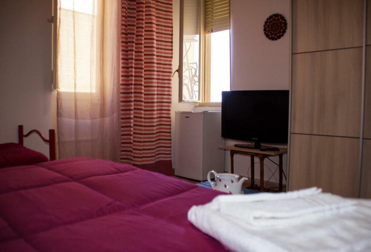 Bed & Breakfast Lighea Giardini Naxos Eksteriør billede