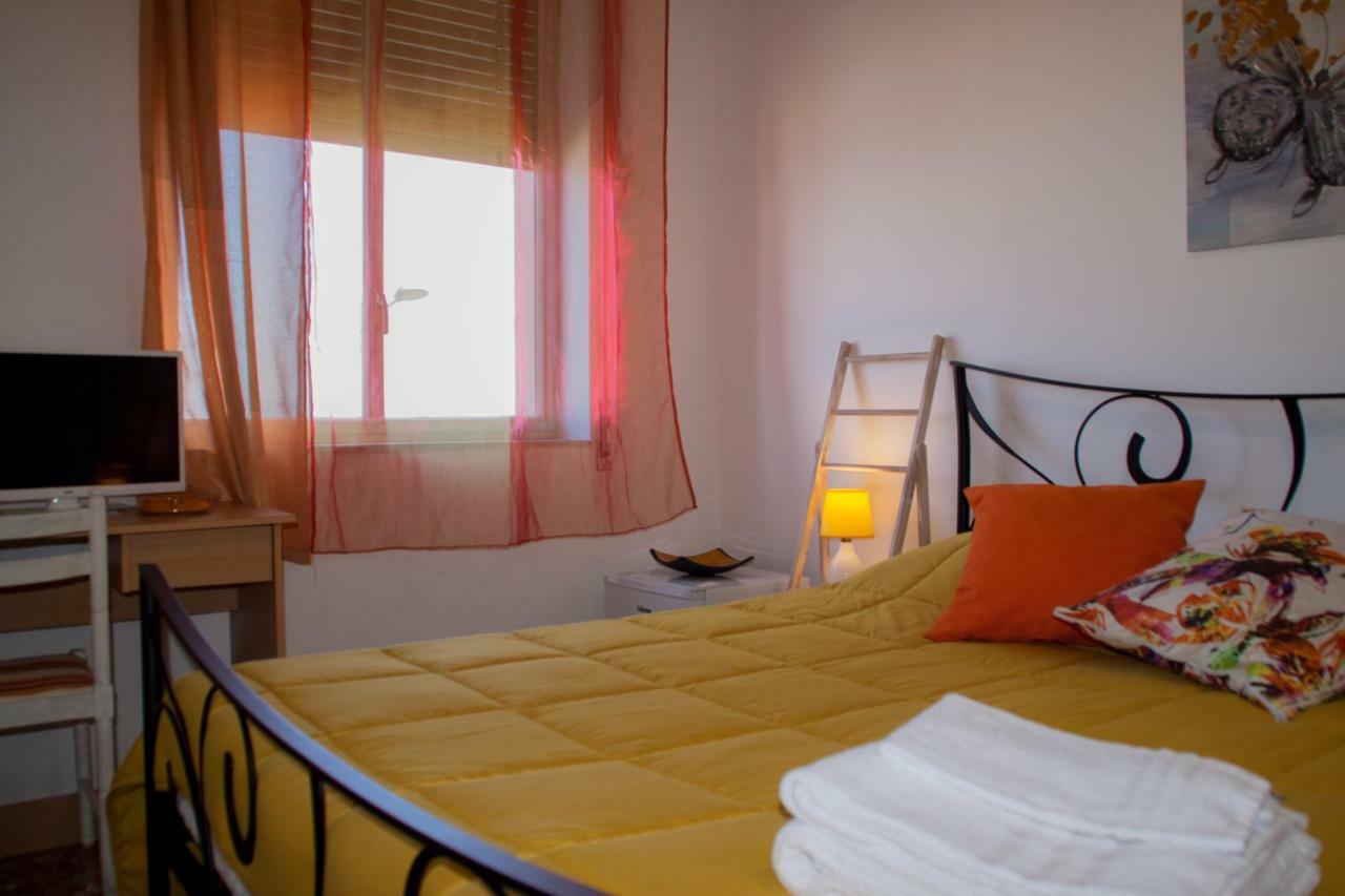 Bed & Breakfast Lighea Giardini Naxos Eksteriør billede